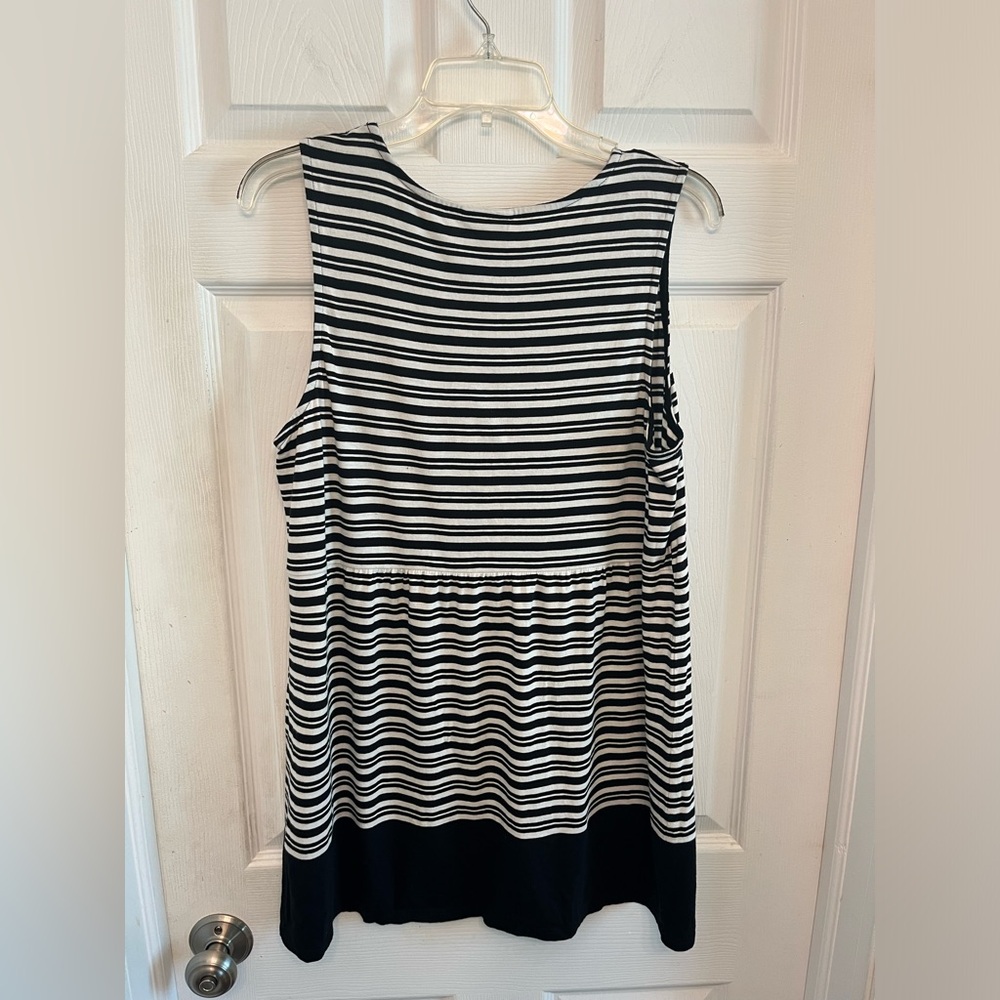 J Jill tank - Picture 3 of 5